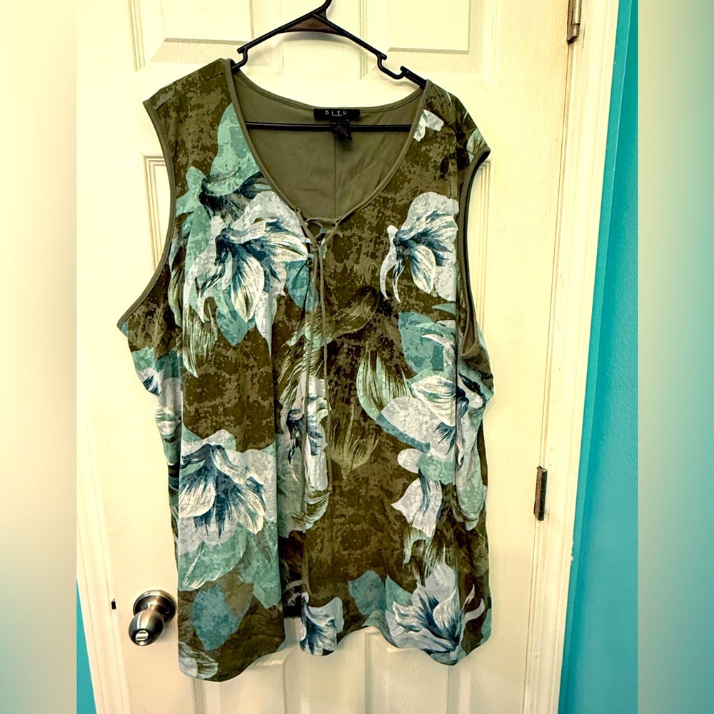 Women’s Tank Top